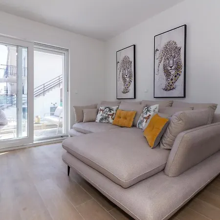 Apartment Sahara Zivogosce